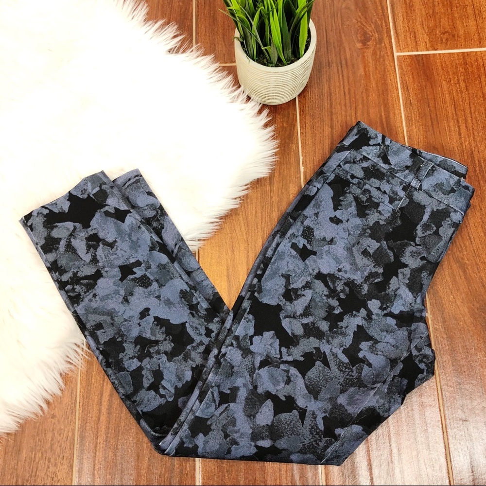 Banana Republic Sloan Pants Floral Size 0 Petite